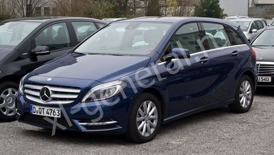 Лобовое стекло Mercedes-Benz B W246